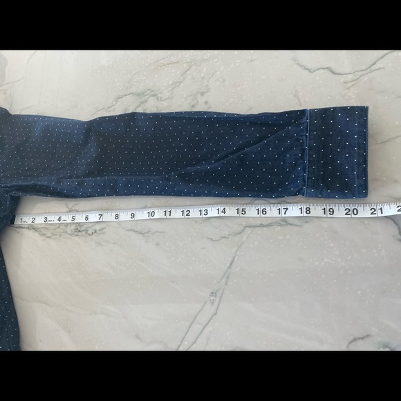 Women’s MAISON CLOCHARD NWT Long Sleeve Snap Denim Dot Shirt-Blue -Size Large - Picture 3 of 6